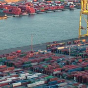 Contacta con nosotros